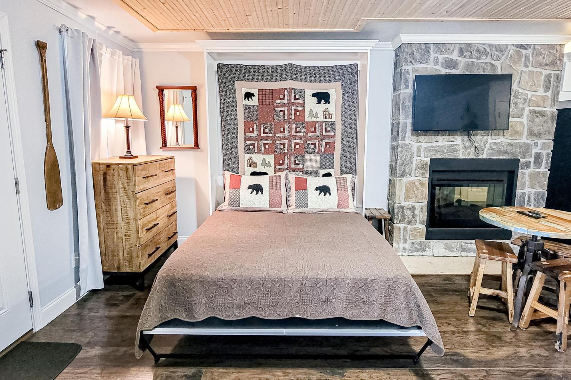 Little River Loft & Riverfront Gem Townsend Szoba fotó